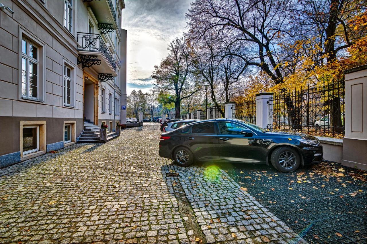 Joyinn Aparthotel Вроцлав Екстериор снимка