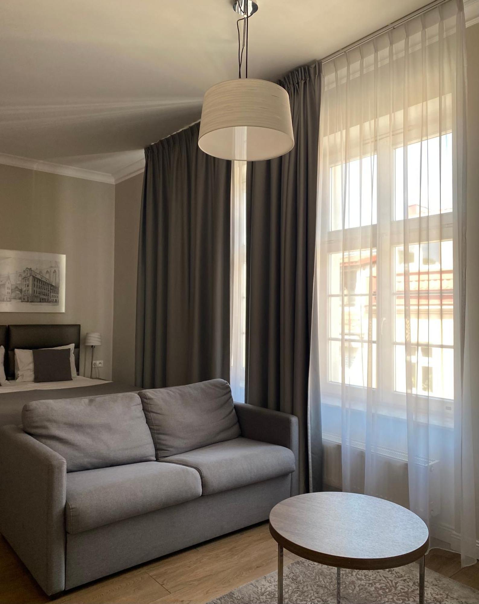 Joyinn Aparthotel Вроцлав Екстериор снимка