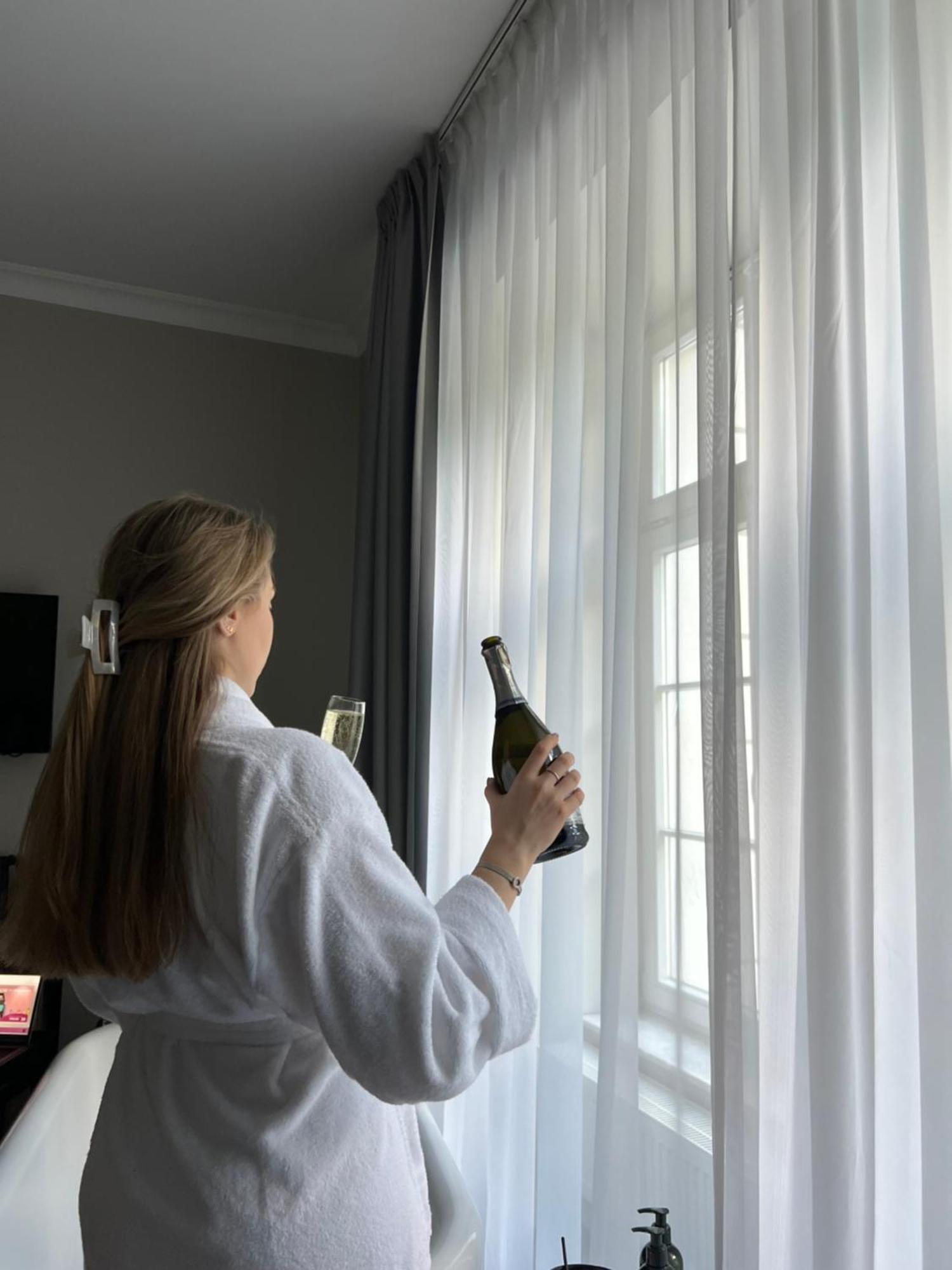 Joyinn Aparthotel Вроцлав Екстериор снимка