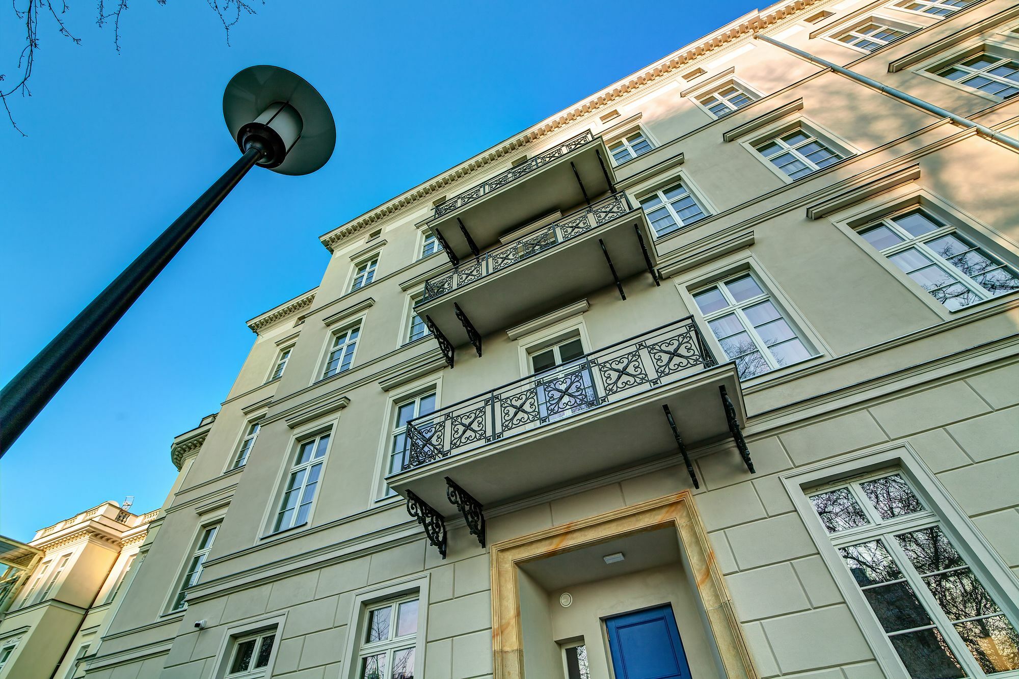 Joyinn Aparthotel Вроцлав Екстериор снимка