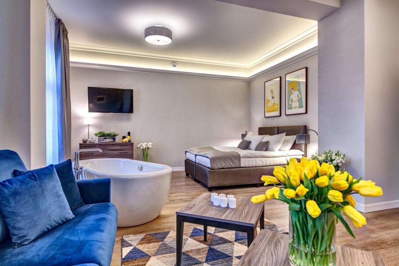 Joyinn Aparthotel Вроцлав Екстериор снимка
